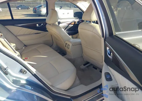 2016 Infiniti Q50 3.0T Premium z USA, uszkodzony, nr VIN JN1EV7AP9GM306034